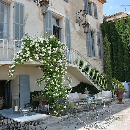 Le Petit Chateau Châteauneuf-de-Gadagne Exterior foto