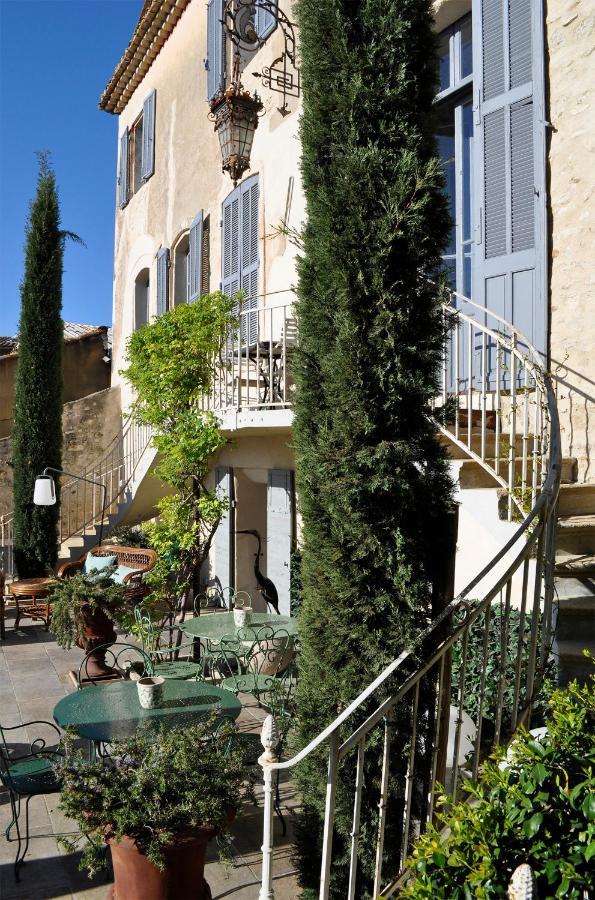 Le Petit Chateau Châteauneuf-de-Gadagne Exterior foto