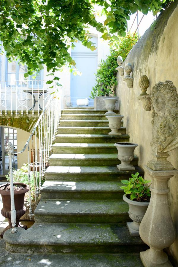 Le Petit Chateau Châteauneuf-de-Gadagne Exterior foto